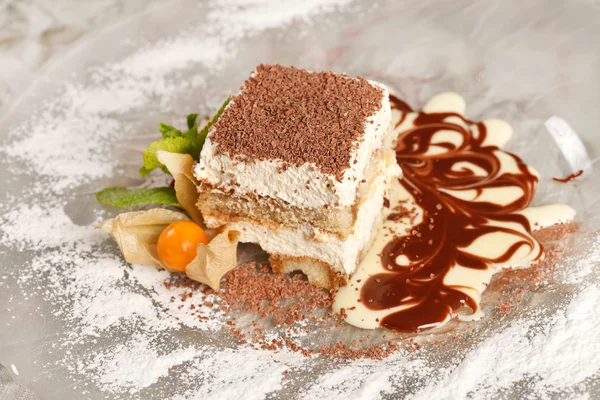 Italienisches Dessert — Stockfoto