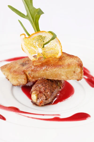 Foie gras met saus — Stockfoto