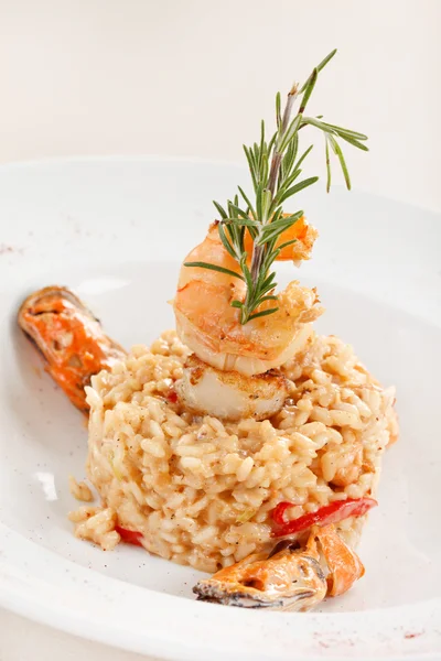 Delicious risotto with seafood — Stock Photo, Image