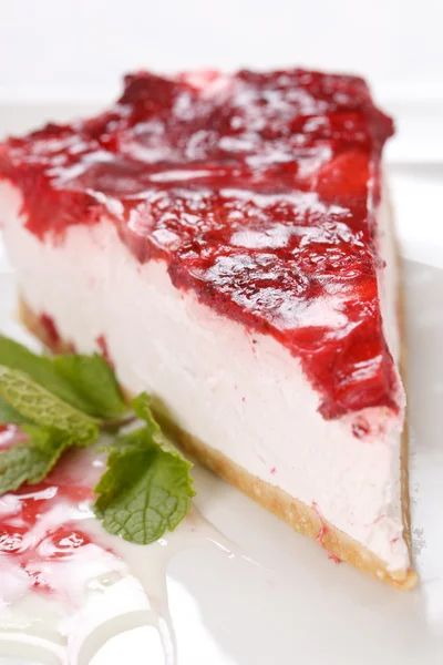 Cherry cheesecake — Stock Photo, Image