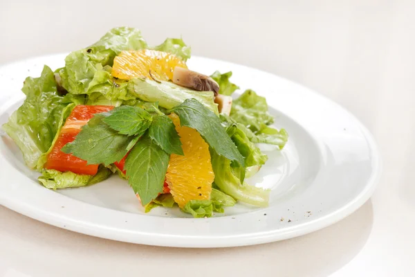 Salada de verão — Fotografia de Stock