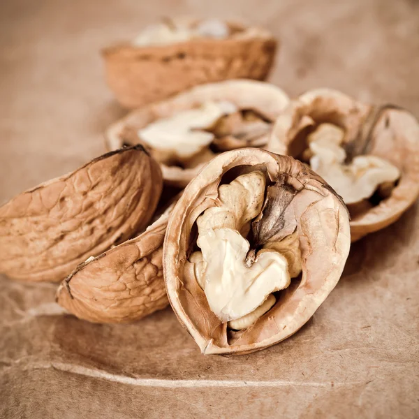 Walnuts on the table — Stock Photo, Image