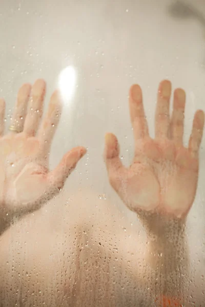 stock image Man taking shower