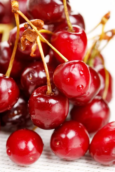 Fresh cherry — Stock Photo, Image