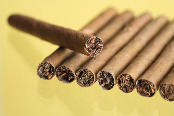 Cigars On Yellow — Stock Photo, Image