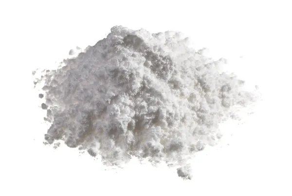 Купа кокаїнових препаратів ізольована на білому, вид крупним планом — стокове фото