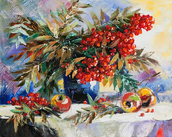 Still-life with a mountain ash and apples — Stok fotoğraf
