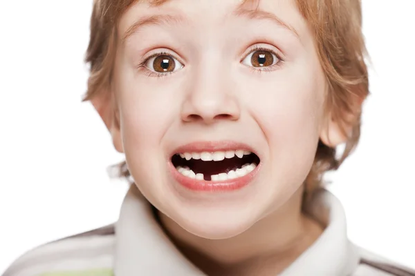 První dětské mléko nebo dočasný zub vypadne — Stock fotografie