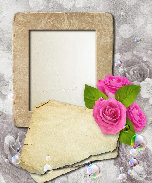 Moldura Grunge com rosas e papel — Fotografia de Stock