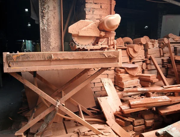 Antigua fábrica de fabricación de ladrillos —  Fotos de Stock