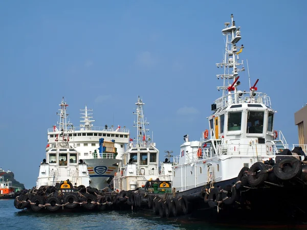 Ferry to Penghu Islands in Kaohsiung Harbor — Stock Photo, Image