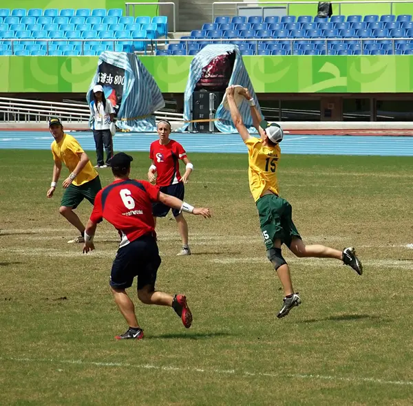 Létající disk soutěž - Austrálie versus Anglie — Stock fotografie