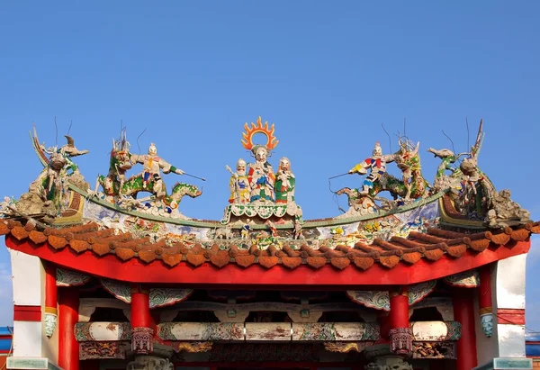 Telhado decorado templo chinês — Fotografia de Stock
