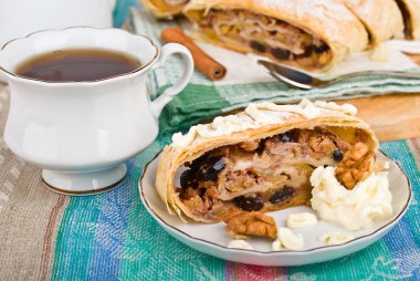 Apple strudel close-up clipart