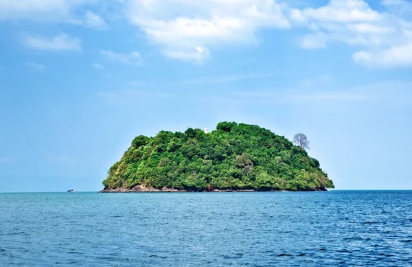 stock image Deserted tropical island