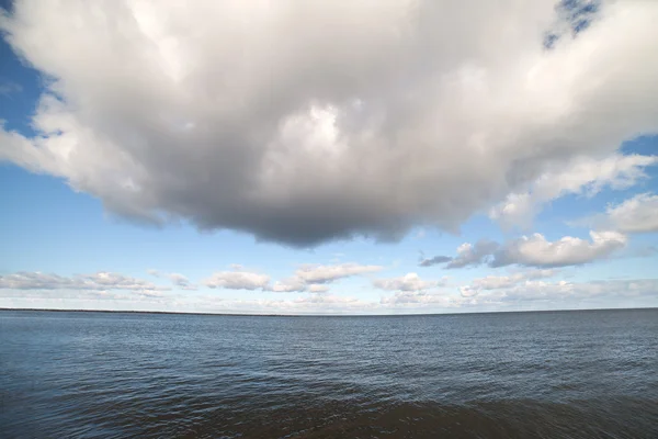 Nube y mar . — Foto de Stock