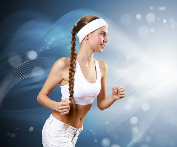 Jonge gezonde vrouw sport doet — Stockfoto