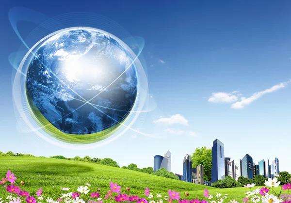 Planet earth ile yeşil doğa manzara — Stockfoto
