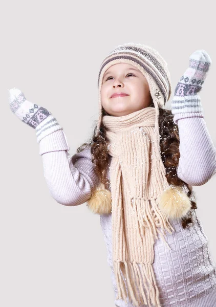 Cuty holčička v zimě nosit Stock Fotografie