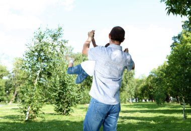 Baba ve oğul yaz Park