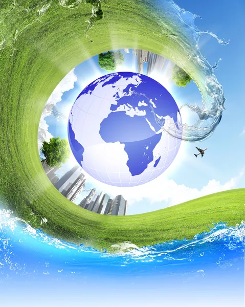 Green planet mot blå himmel och ren natur — Stockfoto