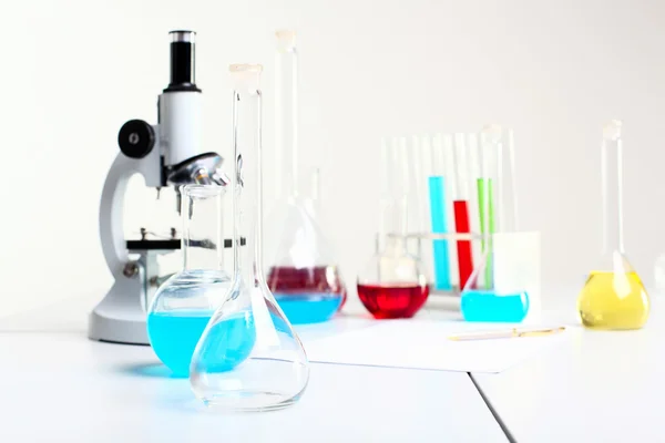 化学や生物学の laborotary 装置 — ストック写真