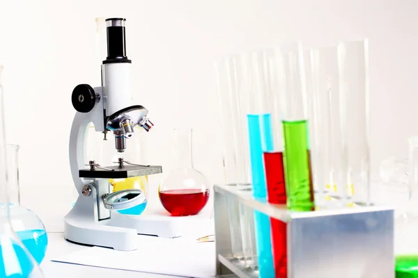 Scheikunde of biologie laborotary apparatuur — Stockfoto