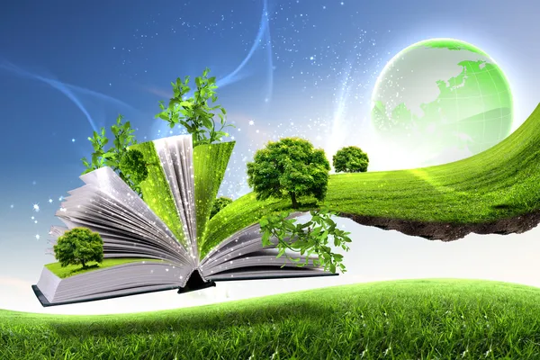 Livro aberto com o mundo da natureza verde — Fotografia de Stock