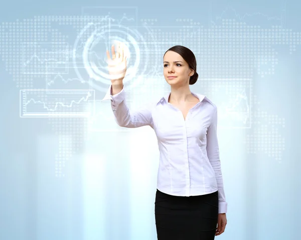 Бизнес-женщина и технология сенсорного экрана — стоковое фото