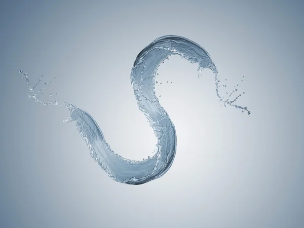 Вода плескается на светло-голубом фоне — стоковое фото