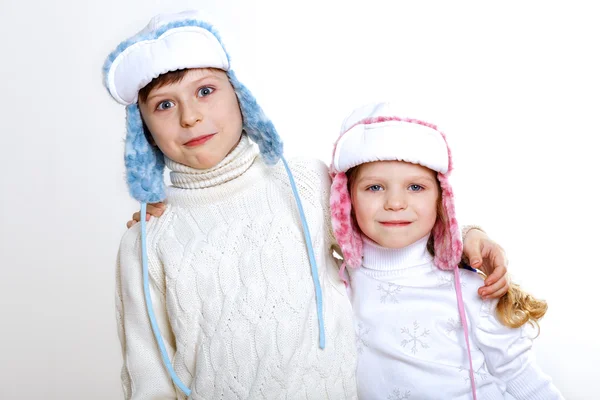 Dziecko w zimie nosić na białym tle — Zdjęcie stockowe