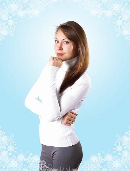 Fiatal lány fehér pulóver — Stock Fotó
