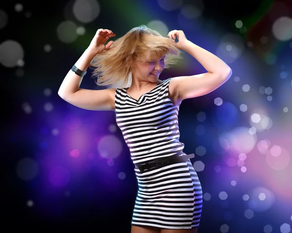Fiatal nő és a disco háttér — Stock Fotó