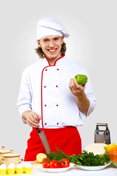 Портрет молодого кухаря в уніформі — стокове фото