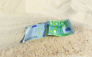 yüz euro.