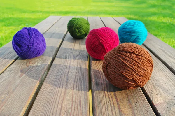 Bolas de lã multicoloridas . — Fotografia de Stock
