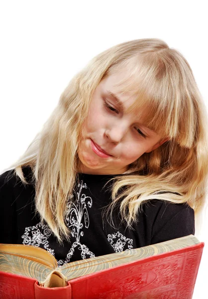 Chica leyendo un libro. —  Fotos de Stock