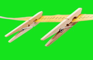 bir rulet üzerinde clothespins.