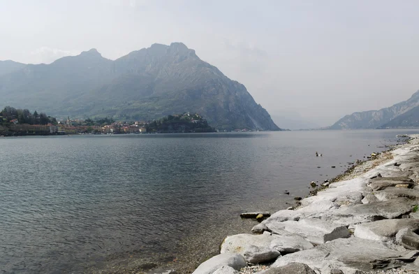 Lago di Lecco . — Foto Stock