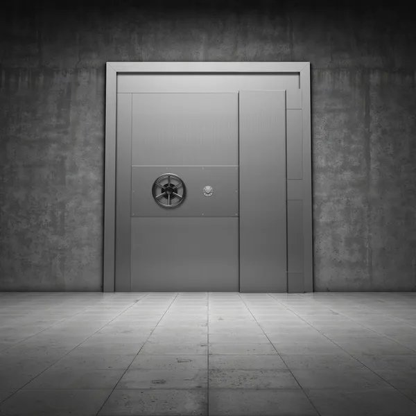 Дверь банковского сейфа — стоковое фото