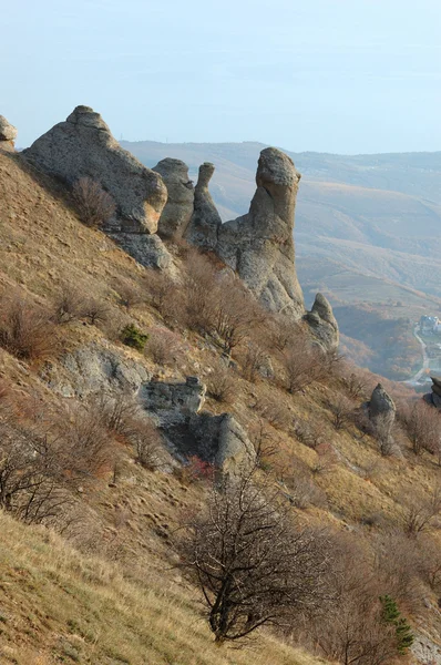 Montaña Demirji, famosa reserva natural ucraniana del valle Ghost —  Fotos de Stock