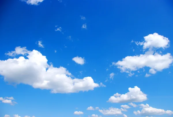 Mavi gökyüzü arkaplanı — Stok fotoğraf