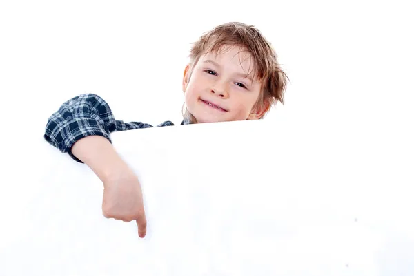 Мальчик с баннером на белом фоне — стоковое фото