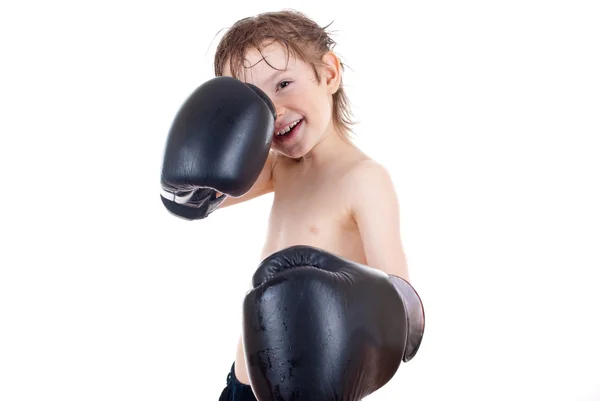Mały chłopiec bokser zwycięzca — Zdjęcie stockowe