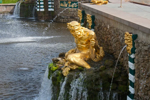 Фрагмент фонтана — стоковое фото