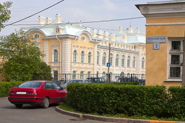 Пейзаж города Петергоф — стоковое фото