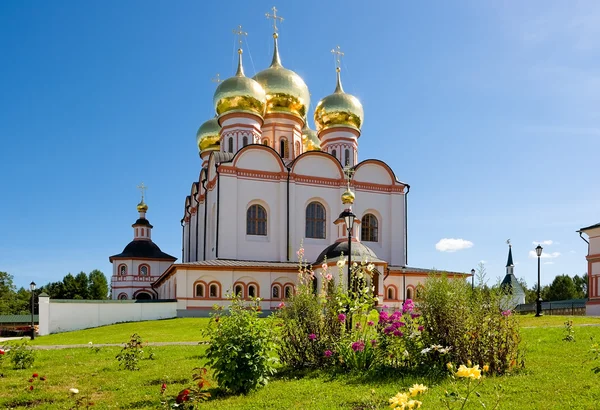 Ortodoks kilisesi. Valday, Rusya 'daki Iversky manastırı. — Stok fotoğraf