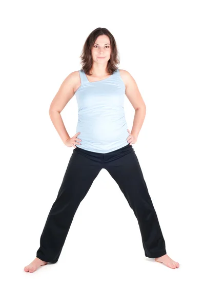 Porträtt av ganska gravid kvinna utövar yoga — Stockfoto
