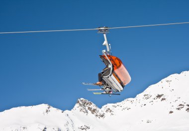 sandalye teleferik. Sölden. Avusturya