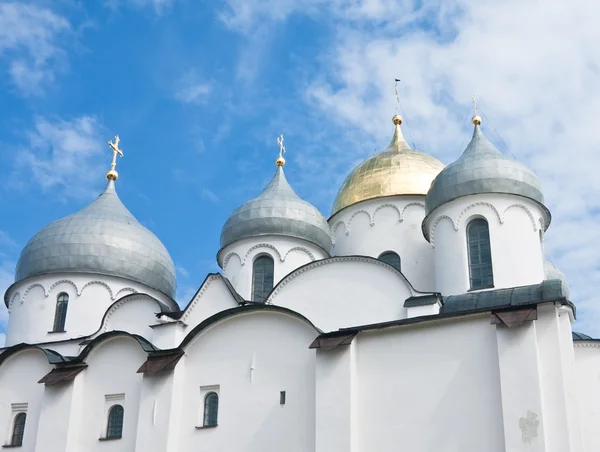圣索菲亚大教堂中的大诺夫哥罗德俄罗斯克里姆林宫 — 图库照片